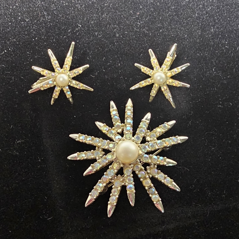 Vintage Emmons Atomic Starburst Brooch & Clip Earrings Set AB Rhinestone MC